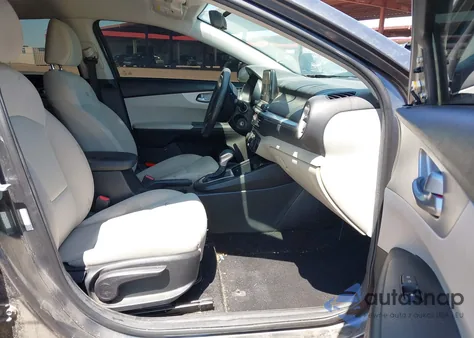 2022 Kia Forte Fe из США, поврежденный, VIN 3KPF24AD0NE446757